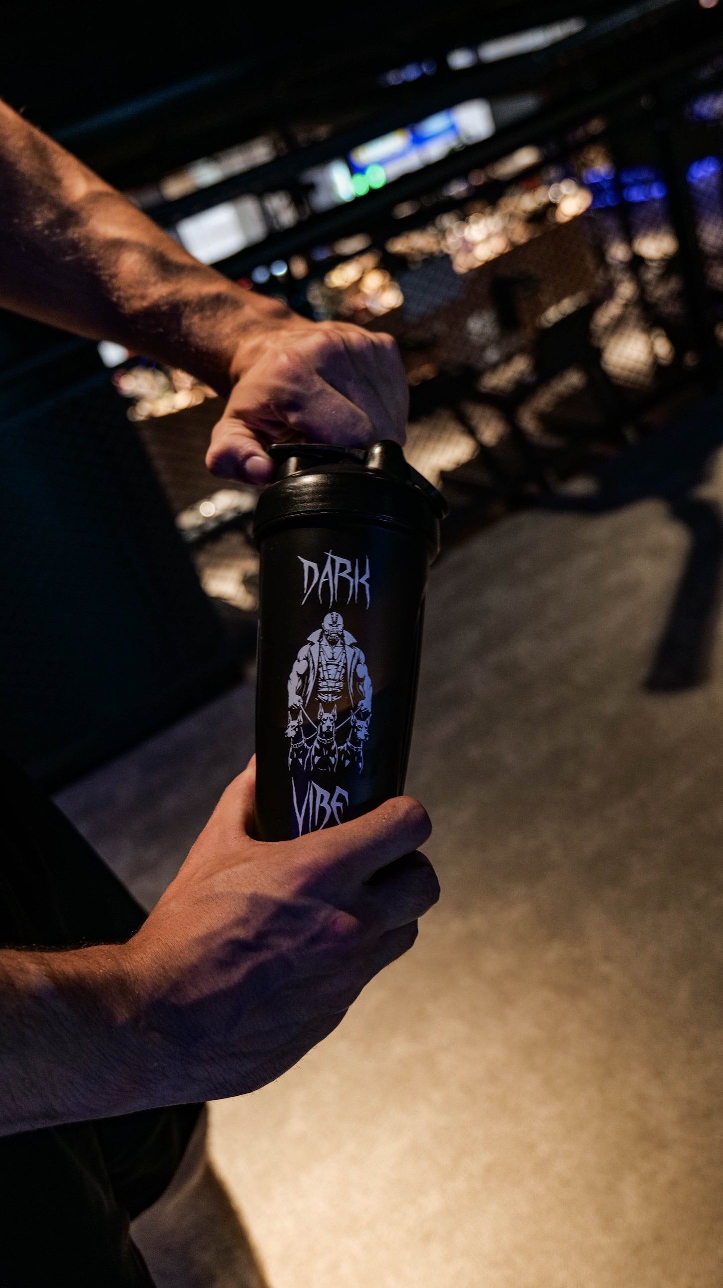 DARK VIBE SHAKER