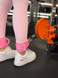 BOOTY MOMMY ANKLE BELTS