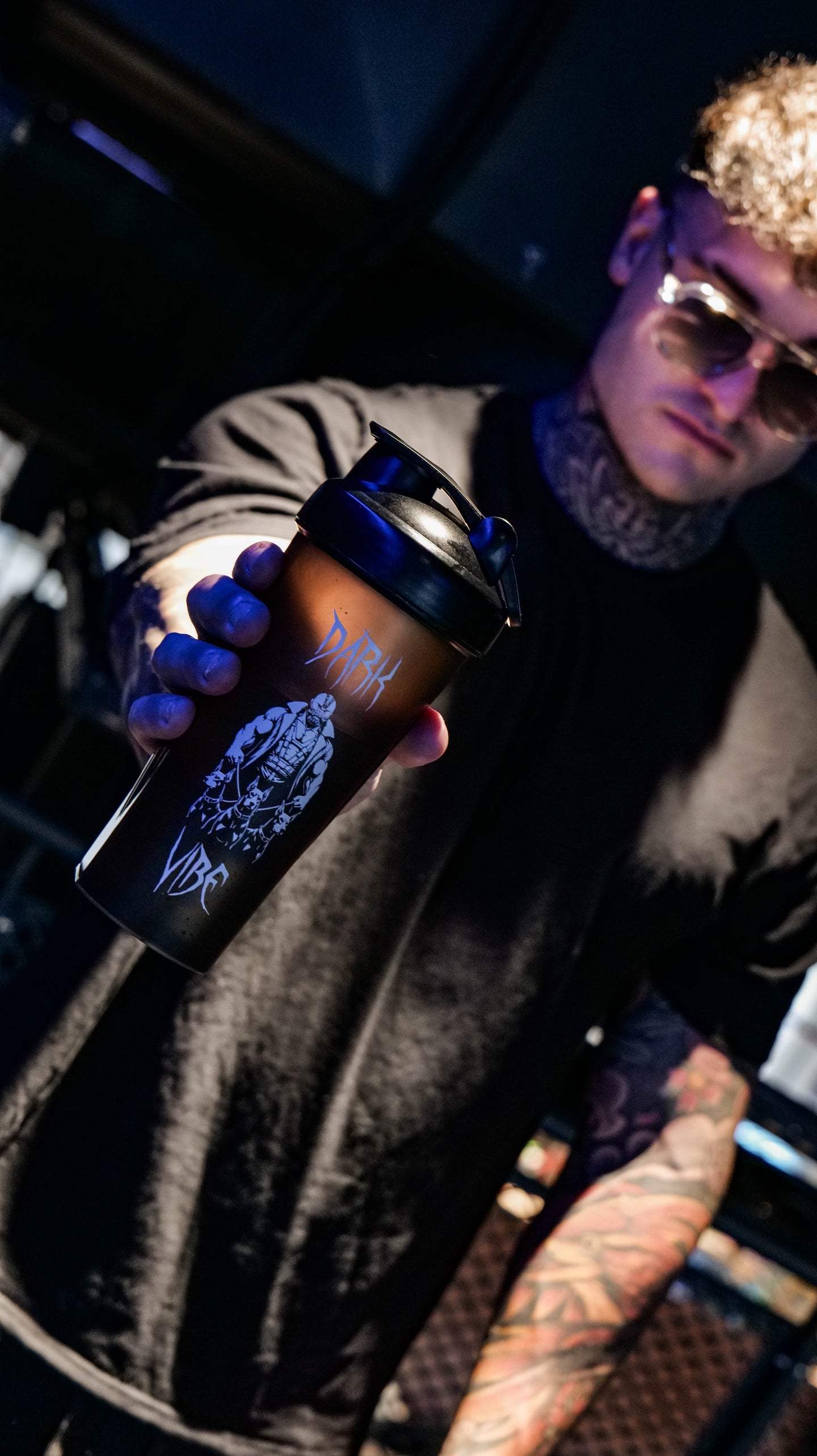 DARK VIBE SHAKER