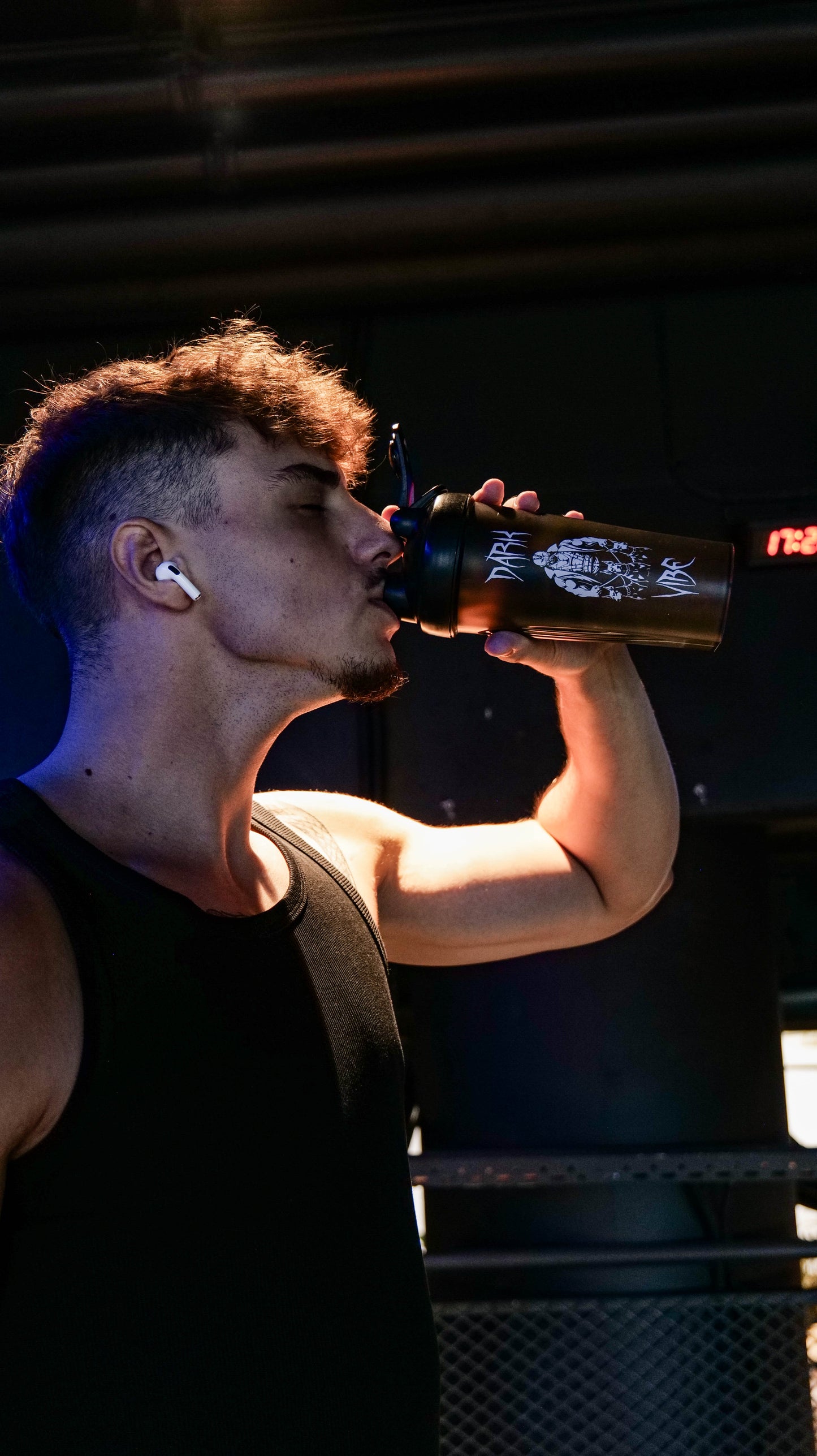 DARK VIBE SHAKER